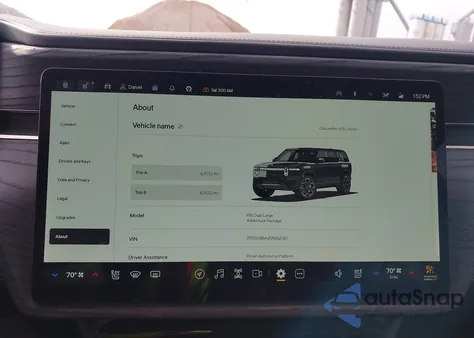 2025 Rivian R1S Adventure Dual Motor Large Pack/Adventure Dual Motor Max Pack z USA, uszkodzony, nr VIN 7PDSGBBA4SN062361